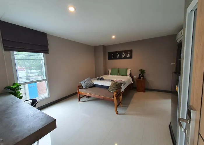 S54 Sukhumvit Hotel 3*